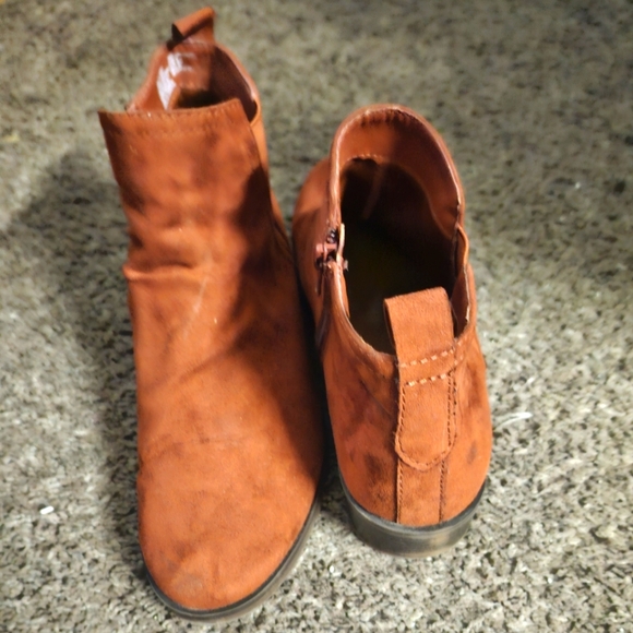 Time and Tru Shoes - Time and Tru Women's boots